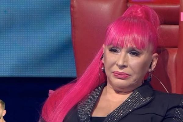 SAMO JEDAN ČOVEK JE USPEO DA ZORICU IZBACI IZ TAKTA! Pred svima mu je PLJUNULA U LICE, pale su i teške uvrede