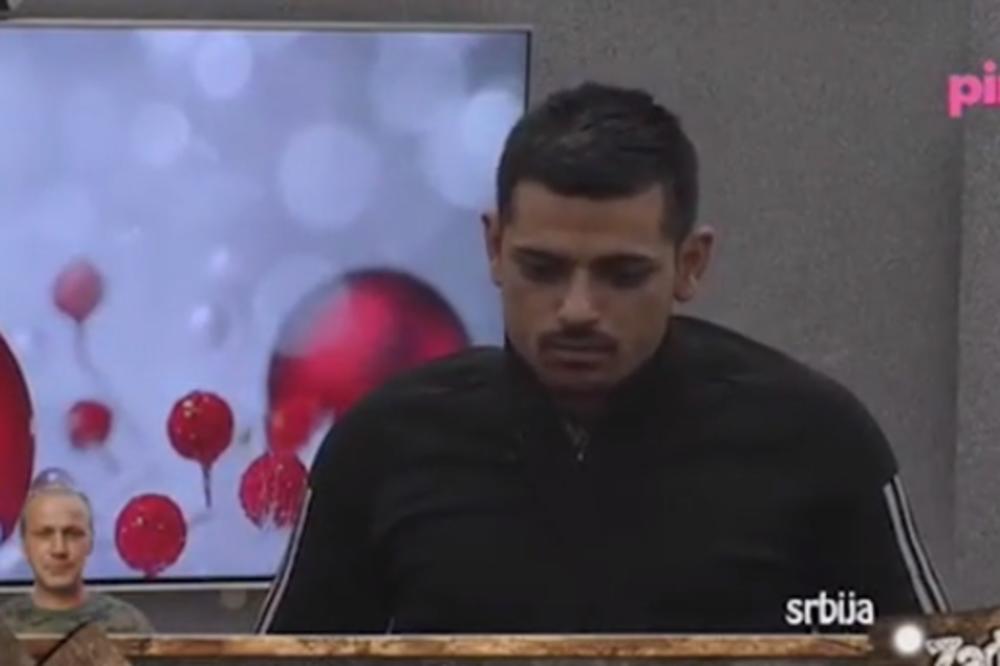 DOZIVALA GA DANIMA, A ONDA IZDAHNULA: Bora Santana izneo detalje smrti babe!