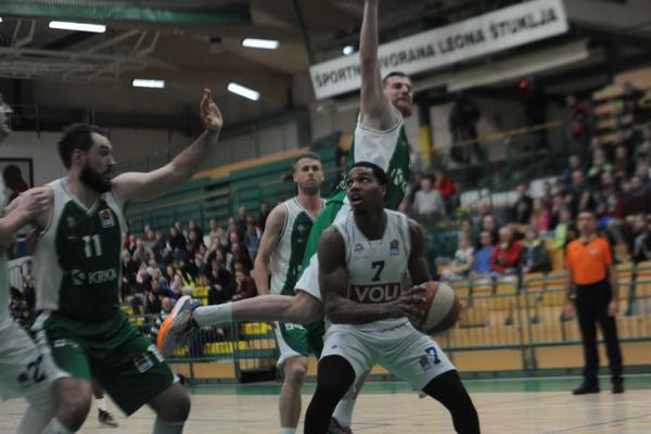 PRAZNIČNO ČUDO U NOVOM MESTU: Krka savladala šampiona, najgore prvo poluvreme u istoriji Budućnosti!