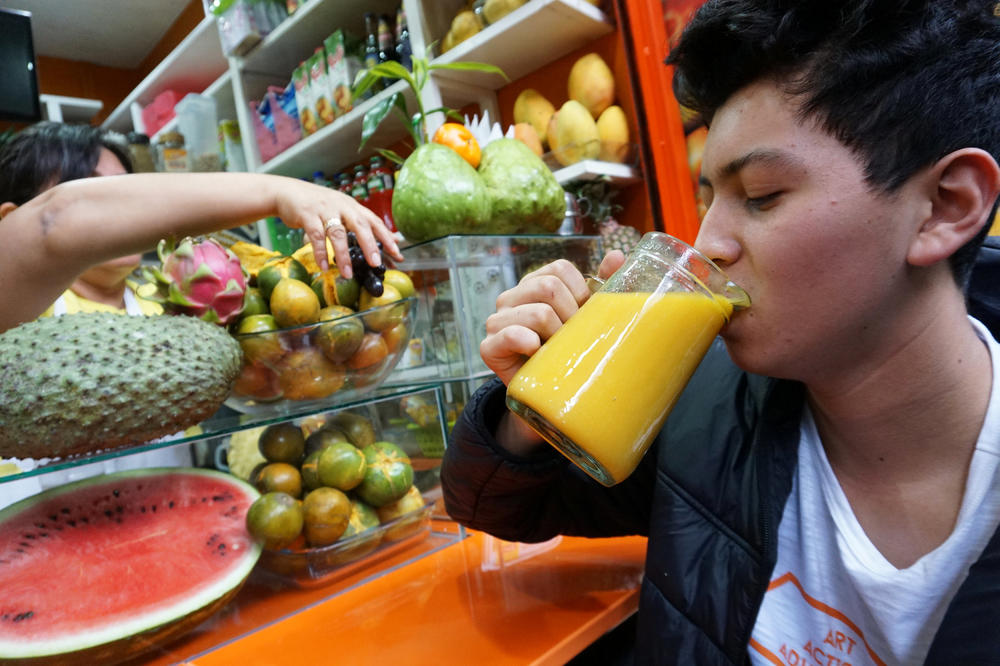 HOMEOPATSKI RECEPT KOJI OBILAZI PLANETU: Oprostite se od sala ZAUVEK uz pomoć ovog napitka!