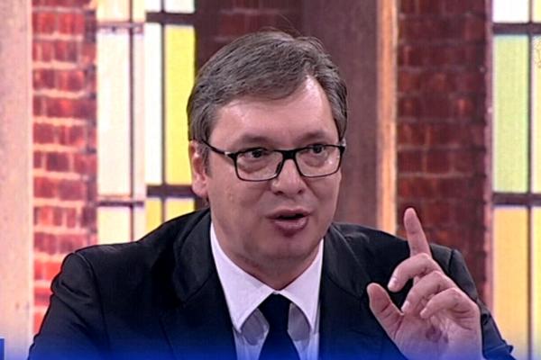 VUČIĆ POŽELEO GRAĐANIMA MIR, LIČNU SREĆU: Onda je progovorio o Jeremiću i pretnjama da će ga vrteti na ražnju?!