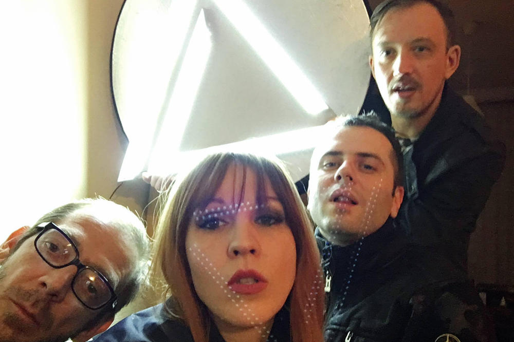 BALET U KINOTECI: Artan Lili objavio novi singl NA MIŠIĆE