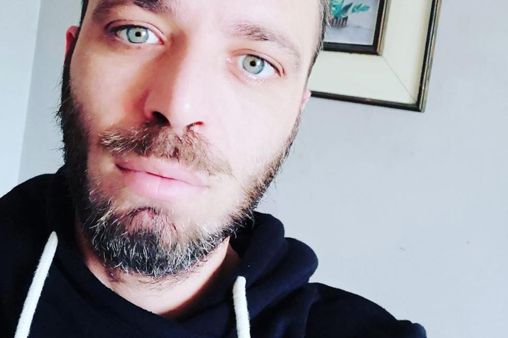 MISTERIJA ALBANCA SA PLAVIM OČIMA: Ležao u zatvoru za UŽASNU STVAR, a sada je izašao i TVRDI OVO