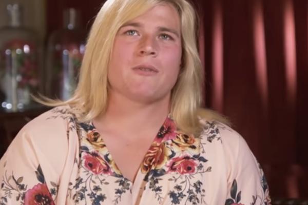 IGRAO JE NA SP ZA MUŠKARCE, PA POSTAO ŽENA: Sada će nastupati na istom takmičenju, samo za žensku reprezentaciju!