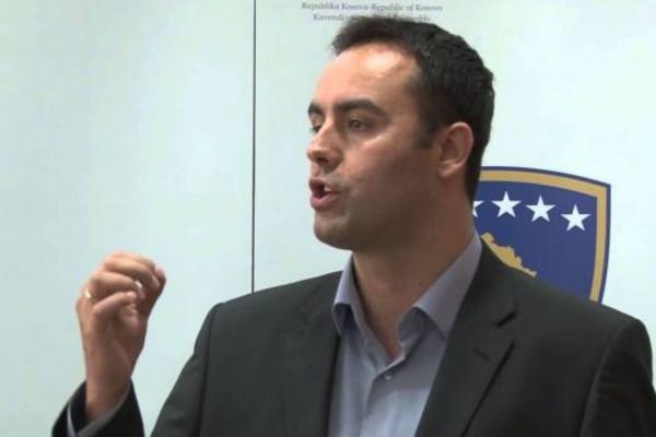 KO MENJA GRANICE IZDAJNIK JE KAO I TAČI: Brutalno MEĐUSOBNO vređanje ALBANSKIH političara u Prištini!