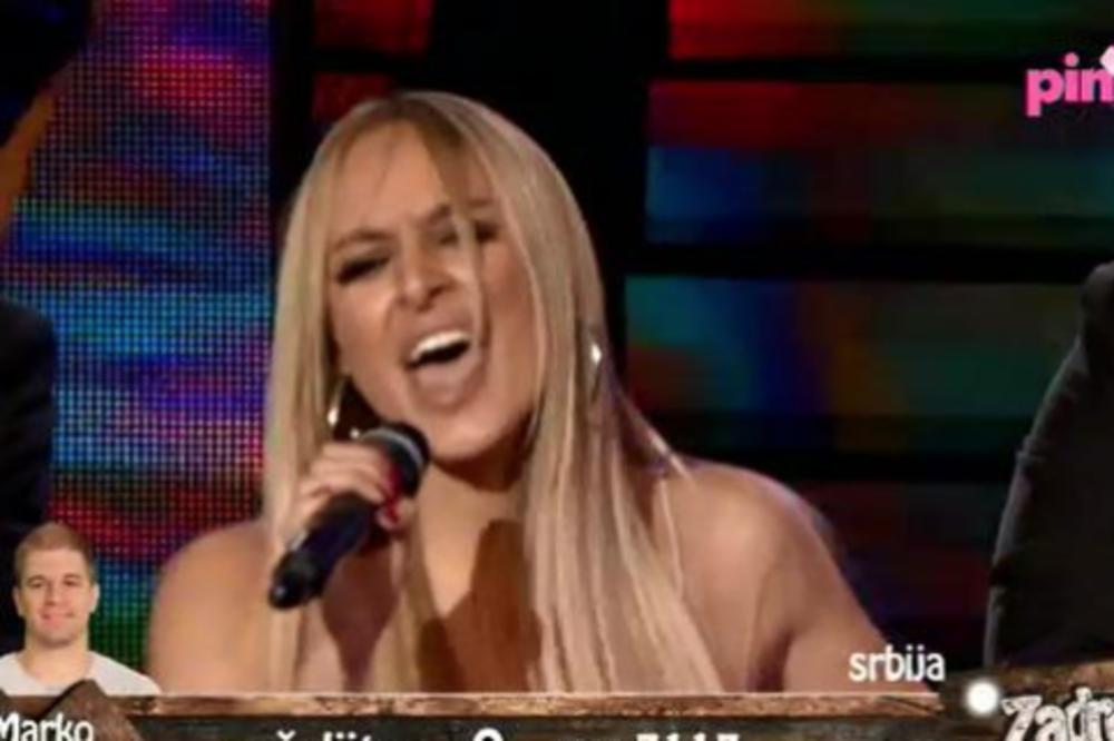 SREDNJA ŠKOLA ZA DECU POZNATIH KOŠTA 40.000 EVRA: Sede na lejzibegovima i gledaju filmove, putuju i ne UČE NIŠTA!