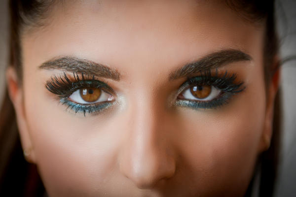 LJUDI SA SMEĐIM OČIMA IMAJU POSEDNE MOĆI KOJIH NISU NI SVESNI: Ova KARAKTERISTIKA je tako retka - pravi su SREĆNICI