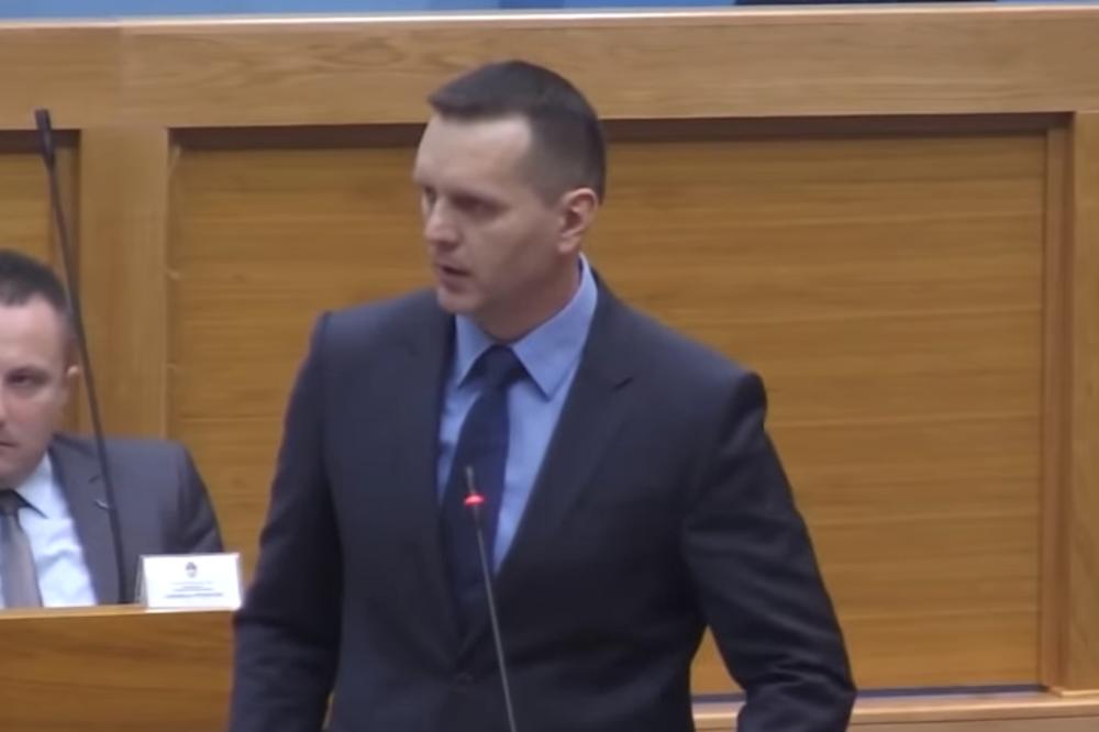 OBRAČUN SA NEČASNIM POLICAJCIMA U SRPSKOJ: Ministar Lukač najavio čišćenje