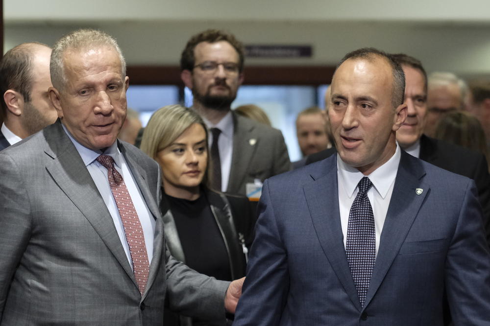 ALBANCI TRAŽE GLAVU PACOLIJA I SRPSKIH MINISTARA! Nazivaju ga RASISTOM, a Srbe optužuju za BOJKOT!