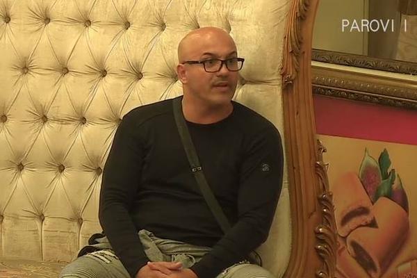 SVE OKO RAZVODA REŠIĆEMO KAD IZAĐEM IZ RIJALITIJA: Baki B3 progovorio o KRAHU svog braka! A onda se dotakao Dine!