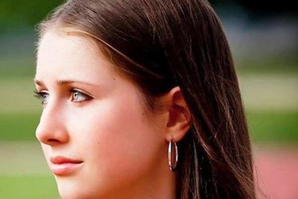 UPOZNALA JE MOMKA U KLUBU PA SU SE SMUVALI: Nakon MESEC DANA saznala je ZASTRAŠUJUĆU ISTINU, A ONDA JE UMRLA