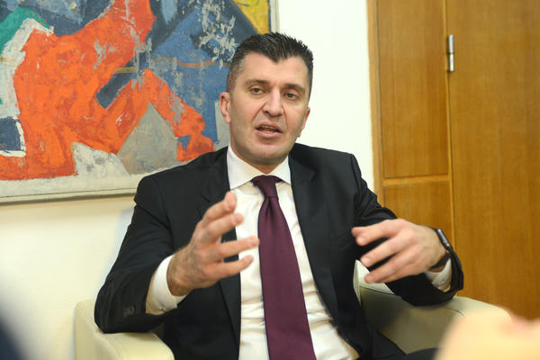 ĐORĐEVIĆ PRAVI TIM ZA SPREČAVANJE ODLIVA MOZGOVA: Stigao srpski odgovor na nemački zakon