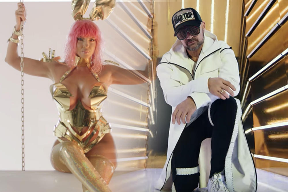 MILI NAPRAVIO KARLEŠINU KARIKATURU, NEĆE JOJ BITI DOBRO! Ogromne grudi i još veće usne, PROZIVKA ILI ŠALA?!