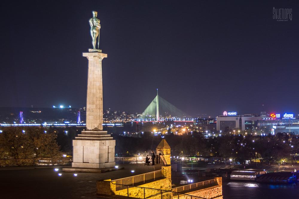 BOSANAC JE NOĆU USLIKAO KALEMEGDAN: Kad je obrađivao fotografiju, VIDEO JE NEŠTO ŠTO GA JE DOVELO DO SUZA! (FOTO)