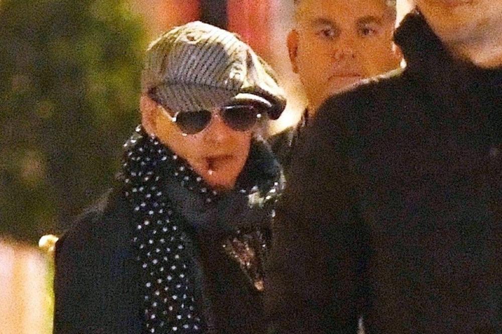 DEVOJKE, IMATE DVE NEDELJE DA GA SRETNETE I OSVOJITE: Najveći Holivudski ŠMEKER DŽONI DEP stigao u Beograd!