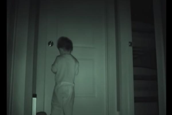 NOĆIMA SU JOJ NESTAJALE IGRAČKE: Devojčica se POŽALILA majci, pa ona odmah postavila KAMERE! Snimak ih je ŠOKIRAO