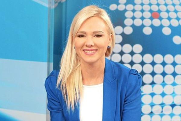 GLEDAJ MAJKU, BIRAJ ĆERKU: Srbi su POLUDELI sa NASLEDNICOM voditeljke RTS-a, svi su OČARANI njenom LEPOTOM
