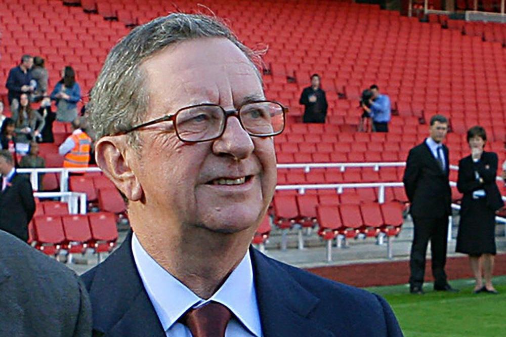 TUGA U ENGLESKOJ: Preminuo čovek pod kojim je Arsenal ostvario najveće uspehe u istoriji!
