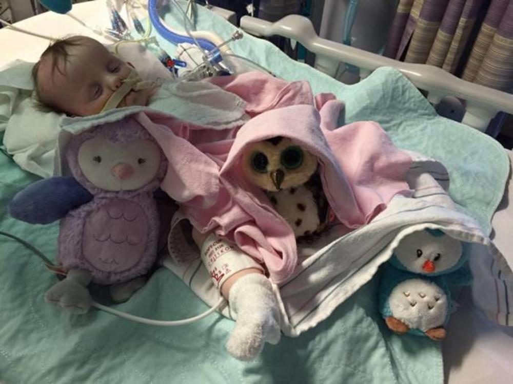 Beba je u veoma teškom stanju