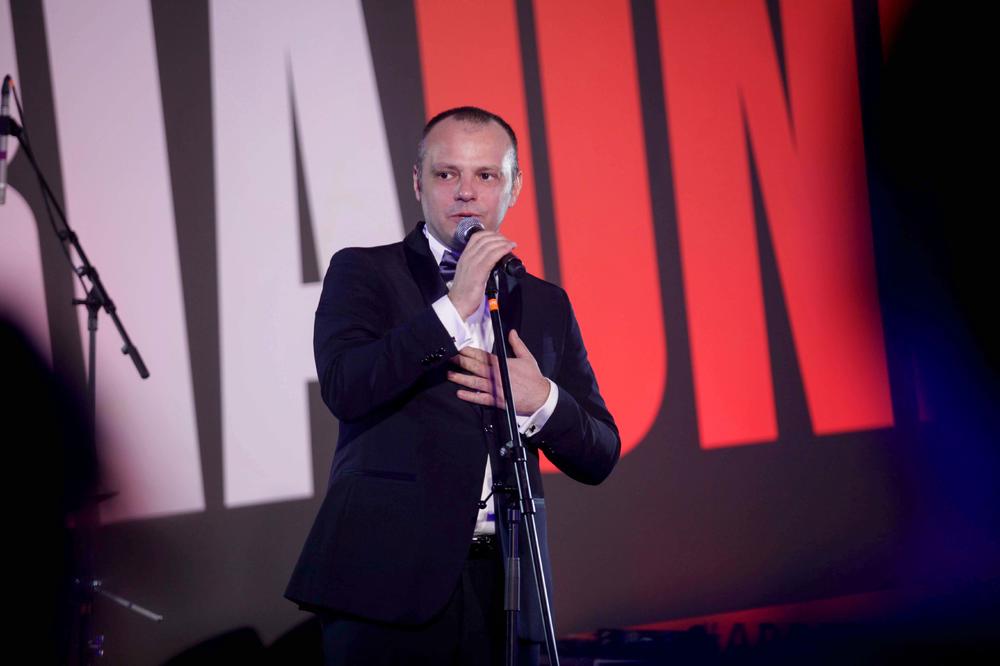 SPEKTAKULARNA REGIONALNA ŽURKA ADRIJA MEDIJE Aleksandar Rodić: Ovo je moj poklon vama! Ponosan sam na sve vas!