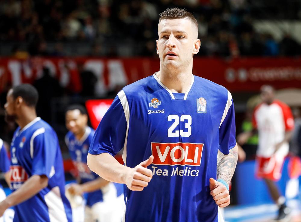 Alen Omić je napustio Podgoricu  