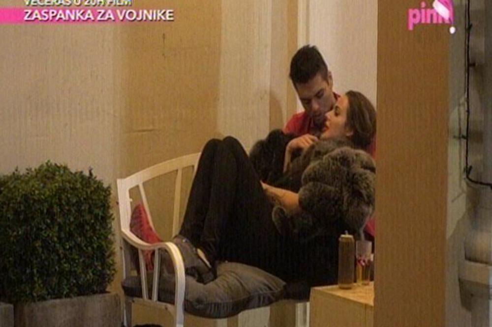 ZAVRŠILI ZAJEDNO U KREVETU: Smuvali se Nataša Moskva i Adam Đogani!