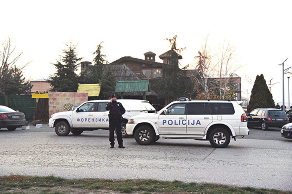 POSVAĐALI SE ZBOG DEVOJKE, ONDA JE UZEO PIŠTOLJ IZ AUTA I PUCAO MU U GLAVU! Stravični detalji krvavog dočeka 2019.