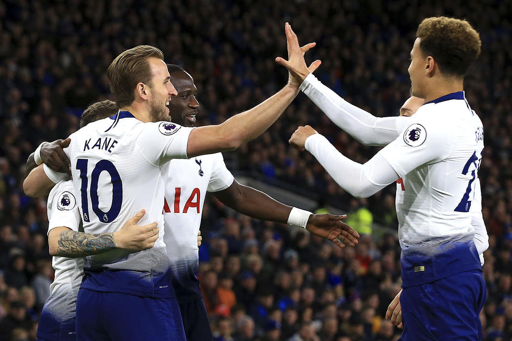 SADILI MARIHUANU NA STADIONU TOTENHEMA: Bizarna priča stiže iz Londona, oglasio se i prvi čovek Pevaca!