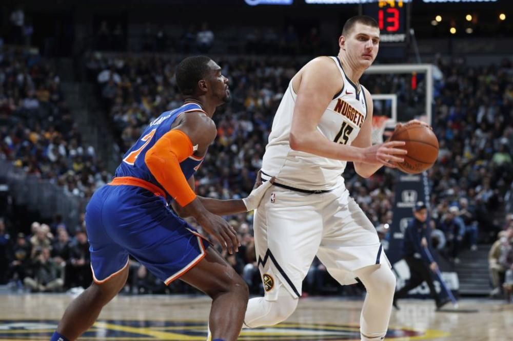 NBA JE ČEKALA 30 GODINA DA NEKO ODIGRA TAKVU UTAKMICU: A onda se pojavio Nikola Jokić i stao uz rame legendi!