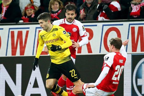 PRVA EKSPLOZIJA U JANUARU: Čelsi iskeširao 64,5 miliona za Hrvata iz Bundeslige!