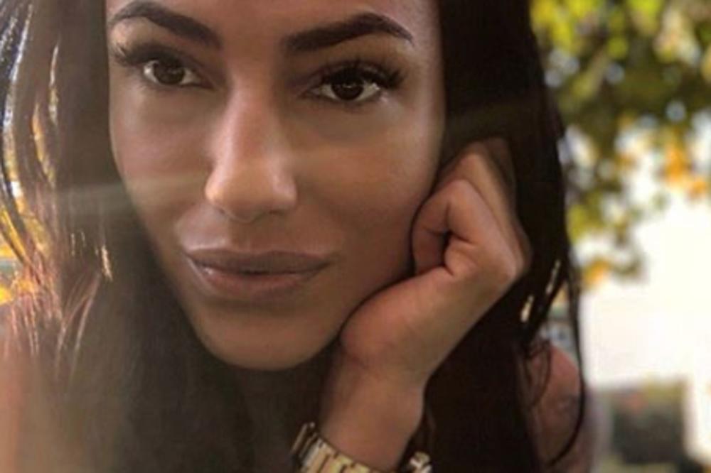 POSLE LUKASA SMUVALA TELOHRANITELJA: Pevačeva bivša sada je sa čovekom kog su pokušali da UBIJU! KRIJU SE OD SVIH