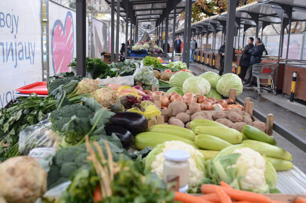 OVE 3 NAMIRNICE NIKAKO NE SMETE DA JEDETE ZA VEČERU! Sigurno ste mislili da je ovo UVEK DOBRO JESTI