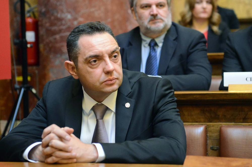 HRVATI PRIŽELJKUJU PREVRAT U SRBIJI! Vulin optužio Zagreb za PRELJAVE RADNJE