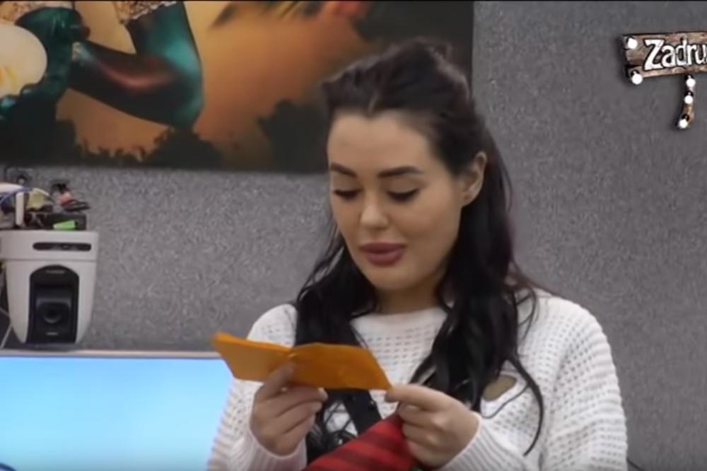 ANA KORAĆ ZA 7 DANA POTROŠI 7.000 EVRA, VOZI AUTO OD 100.000! Na BIKINI potroši 600 evra, odakle OVE PARE starleti?