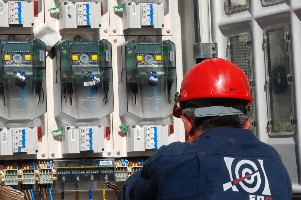 IZBEGNITE PROBLEME, PREDAJTE STRUJOMERE NA VREME: EPS izdao objašnjenje, zna se šta stoji iza ove odluke