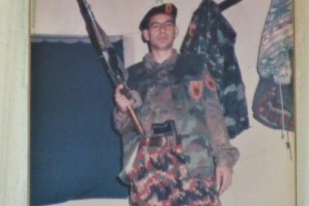 CELO KOSOVO TRAŽI OVOG ČOVEKA: Zverski UBIJAO Srbe uz zvuke ROMANTIČNE MUZIKE