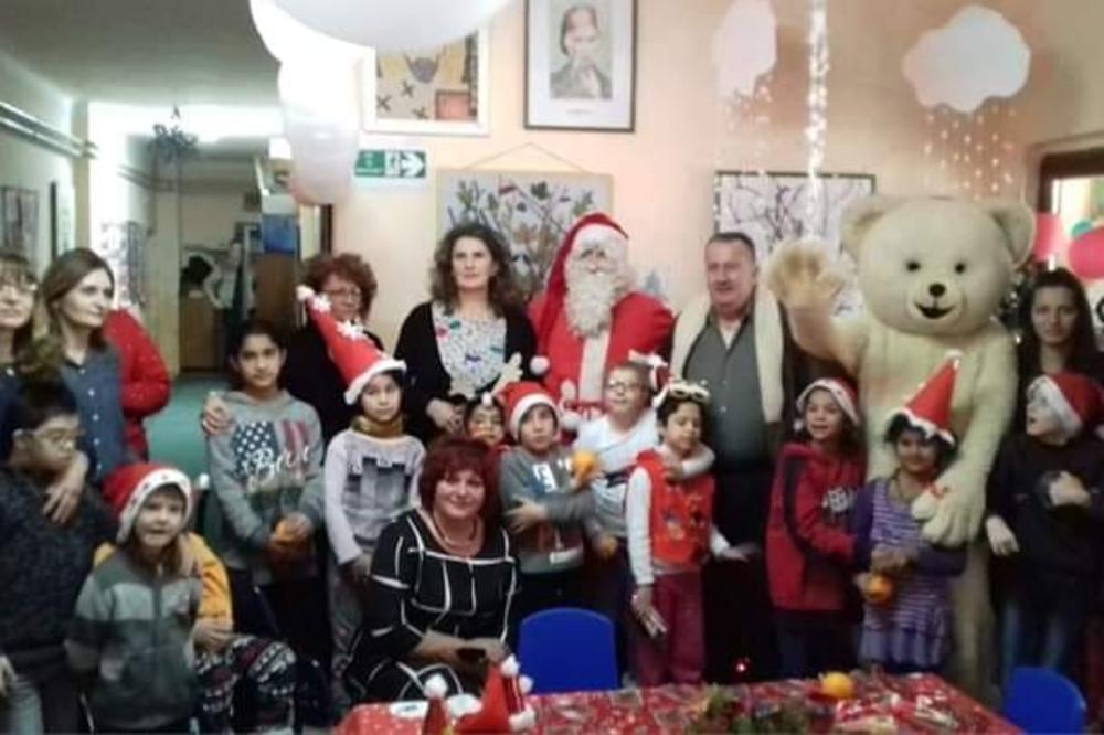 Humanost bez granica: Novogodišnje radosti za mališane sa smetnjama u razvoju