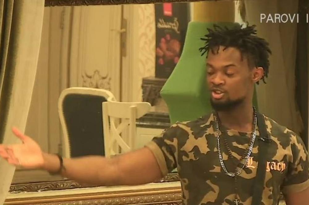 MASTOR POSTAJE PSIHOPATA KAD SE ZALJUBI? Ne prestaje da UHODI ovu takmičarku! Čak je i ŠPIJUNIRA dok se kupa!