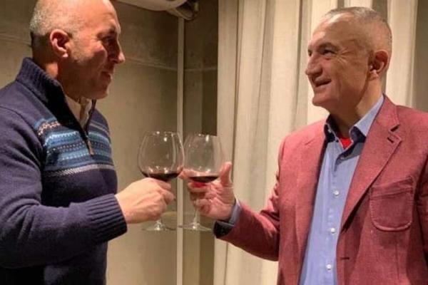 HARADINAJ UDARIO ŠAMAR SVIMA - NIKADA NISMO BILI BLIŽI UJEDINJENJU! Nazdravlja i priziva stvaranje VELIKE ALBANIJE