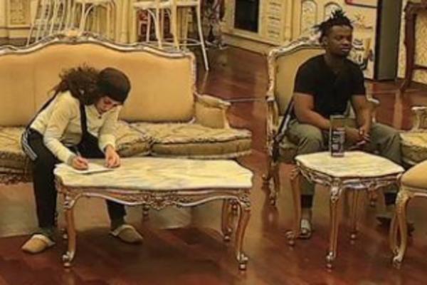 PI*KO JEDNA, SETI SE KADA SI MI DAVALA: Mili izneo PRLJAV VEŠ o takmičarki i otkrio kakav su SE*S imali u VILI!