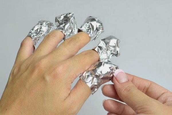 ALUMINIJUMSKA FOLIJA NE LEČI