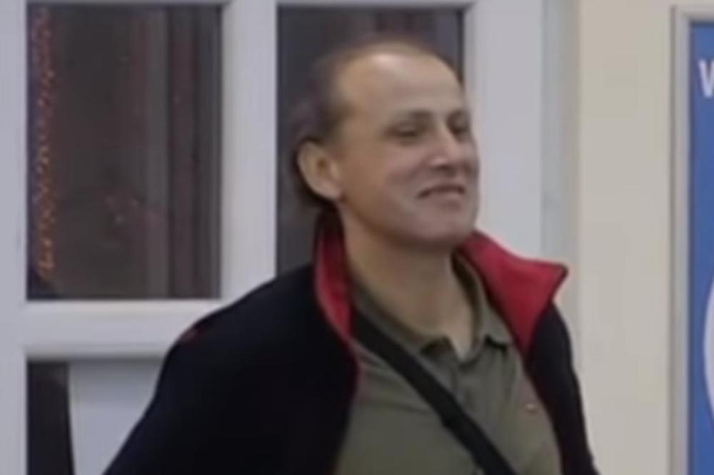 NE KAJEM SE, MOJE SRCE JE ZBOG TOGA VELIKO KAO KUĆA: Karađorđe pokazao PE*IS pa umislio da je ISUS HRIST! (VIDEO)