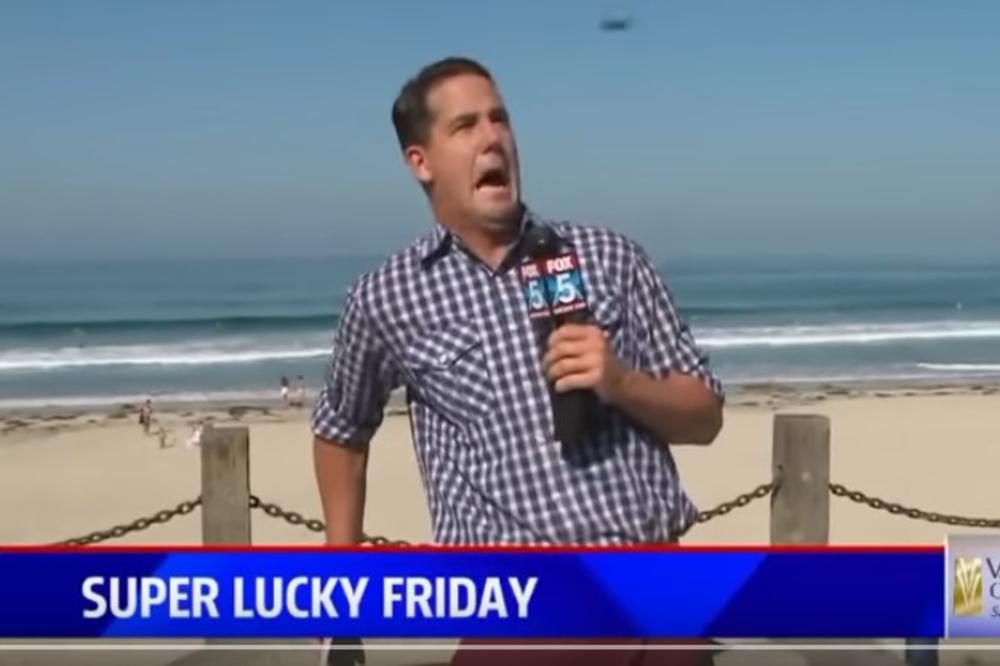 HAOS U EMISIJI UŽIVO! Izveštavao je o vremenu, a ONDA GA JE NAPALA ZVER! (VIDEO)