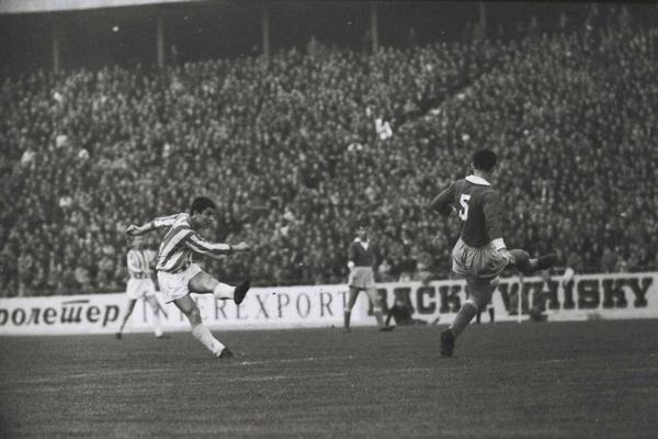 "SVI TI MOMCI BI OSTALI ŽIVI DA SI ZATRESAO MREŽU..." Legendarni Šekularac krivio je sebe zbog Minhenske tragedije