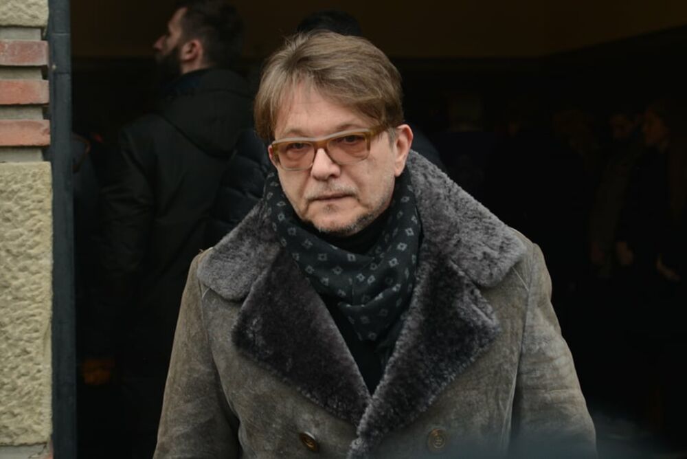 Koliko godina ima Dragan Bjelogrlić?