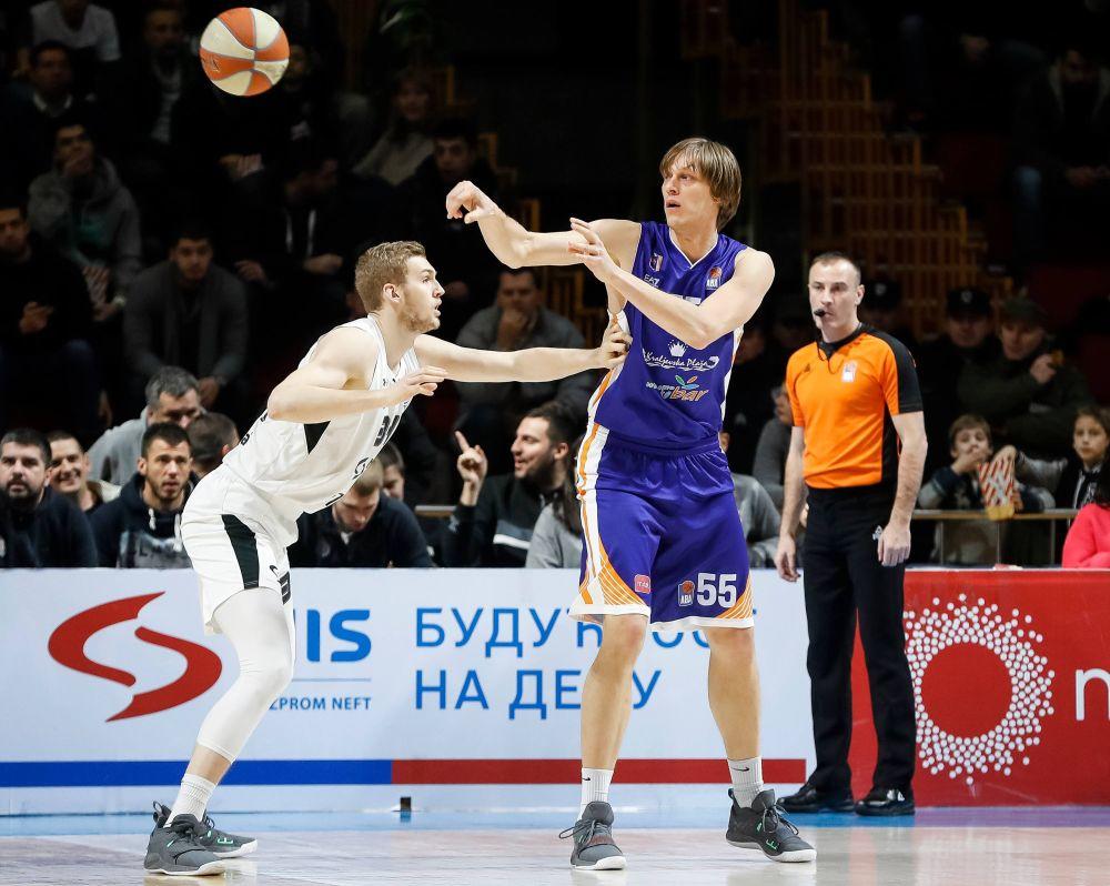 Uroš Luković protiv Džoka Lendejla  