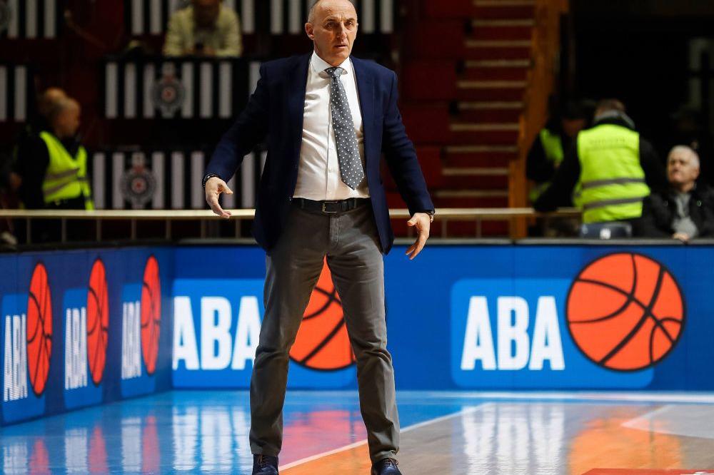 NEKI SU PRIČALI DA ĆE BUDUĆNOST NAMERNO DA NAS PUSTI DA BI IZBEGLA ZVEZDU: Trener Mornara o "teorijama zavere"!