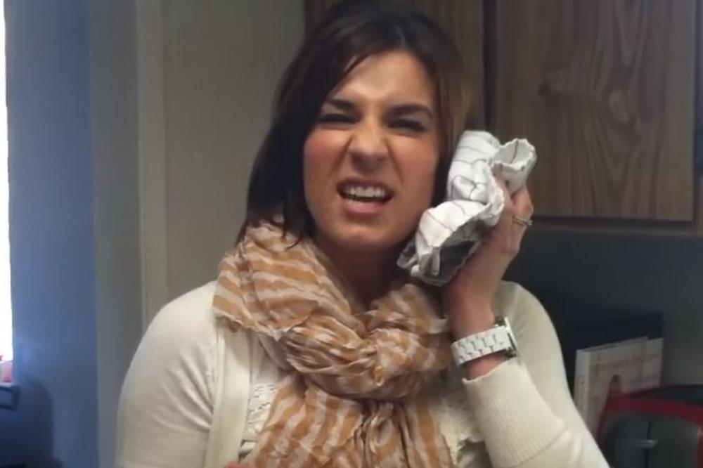 IMALA JE NEPODNOŠLJIVE BOLOVE U UHU SVE DOK NIJE OTKRILA JEFTIN TRIK: Ovo je SVE što vam je potrebno (VIDEO)