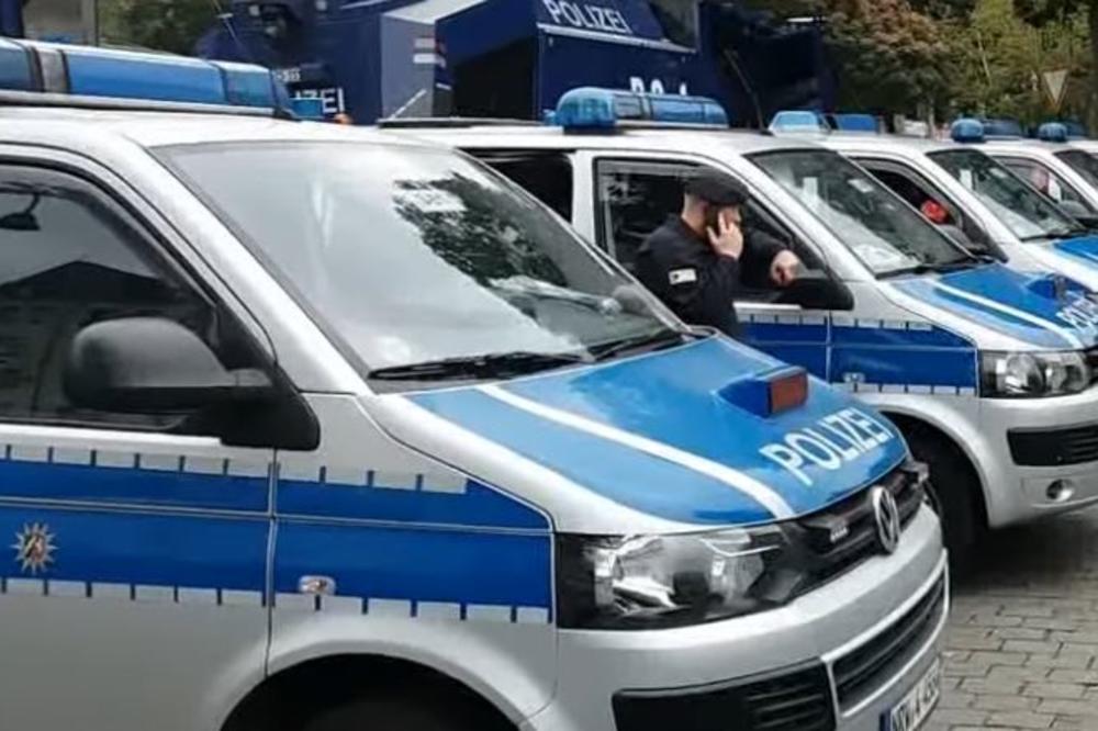 OBJAVLJIVALI SLIKE ZLOSTAVLJANJA DECE! Nemačka policija masovno pretresa stanove, nekoliko muškaraca već poznato!