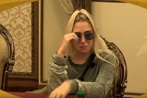 NAKON OVOG UKLJUČENJA NASTAO JE MUK: Gledateljka se uključila, a onda je Dini i Coki OTVORILA OČI!